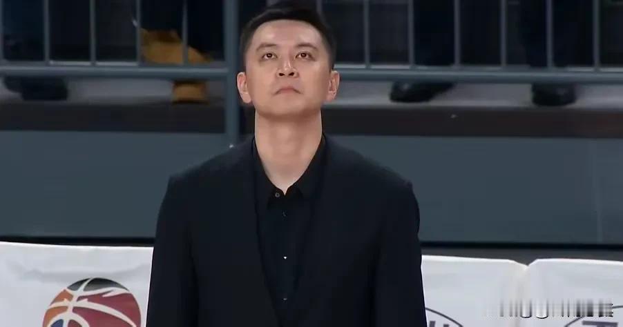辽宁客场不敌新疆，杨鸣的担忧不是输球，而是新加盟的外援图雷。
因为赵继伟和李晓旭