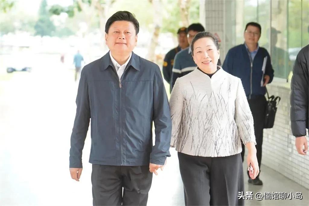 财产申报曝光！傅崐萁夫妇背债5572万，高金素梅6500万豪宅房贷仅余8万

台