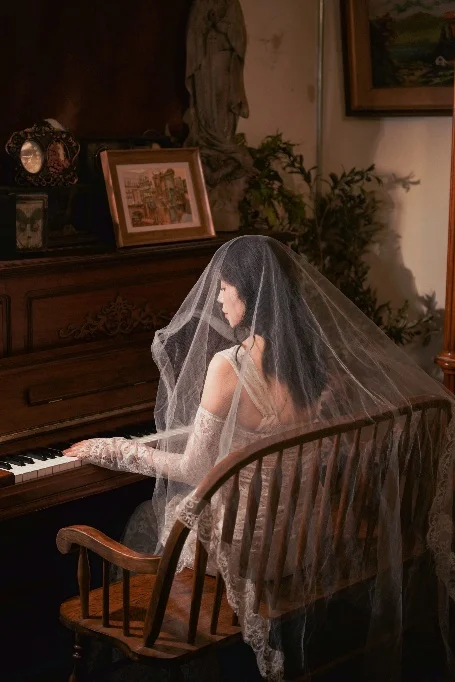 天津这家写真馆，把“妻”拍成了宿命感🥀