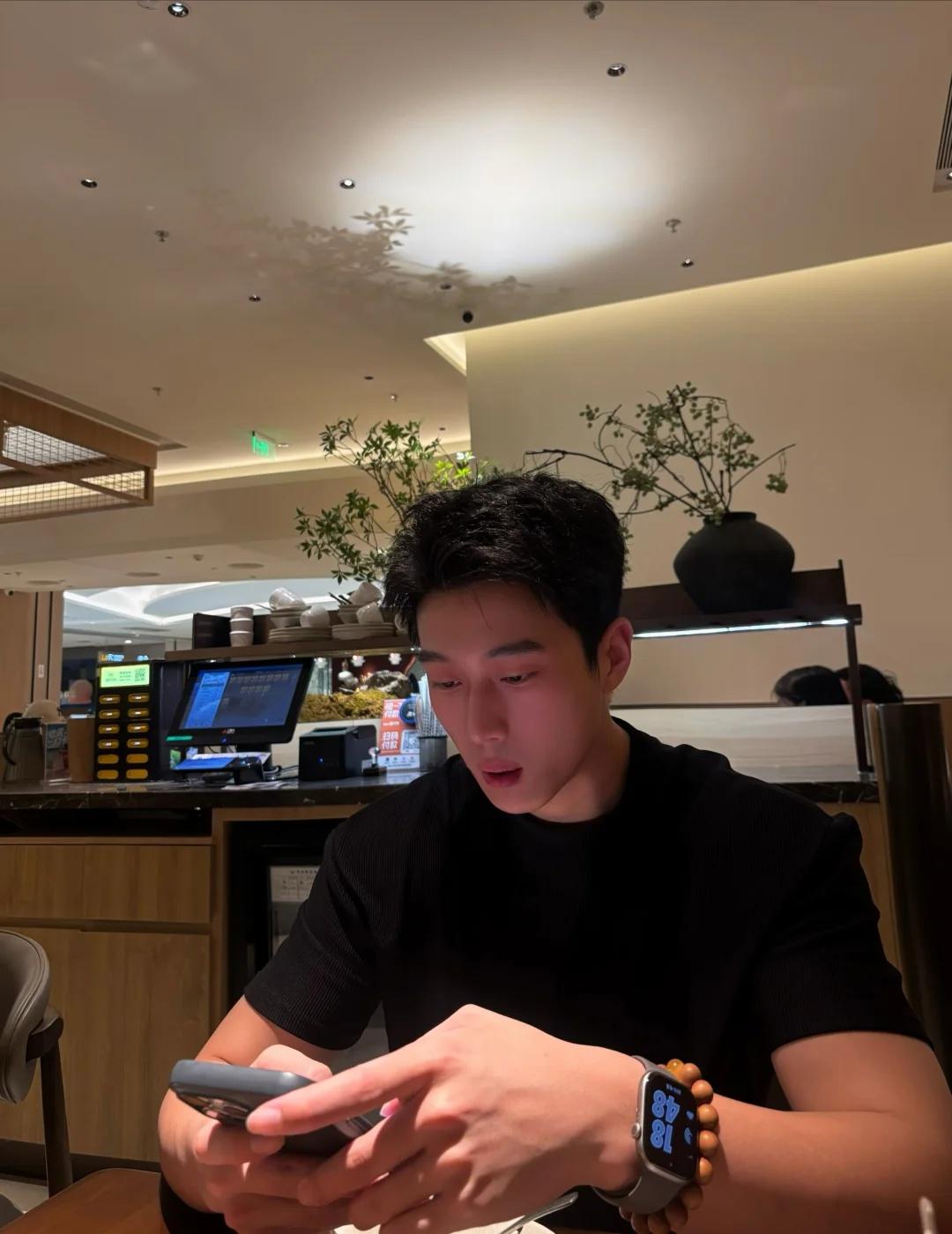 谁和我一样 每顿吃这么老些
会吃成良子吗随拍 健身