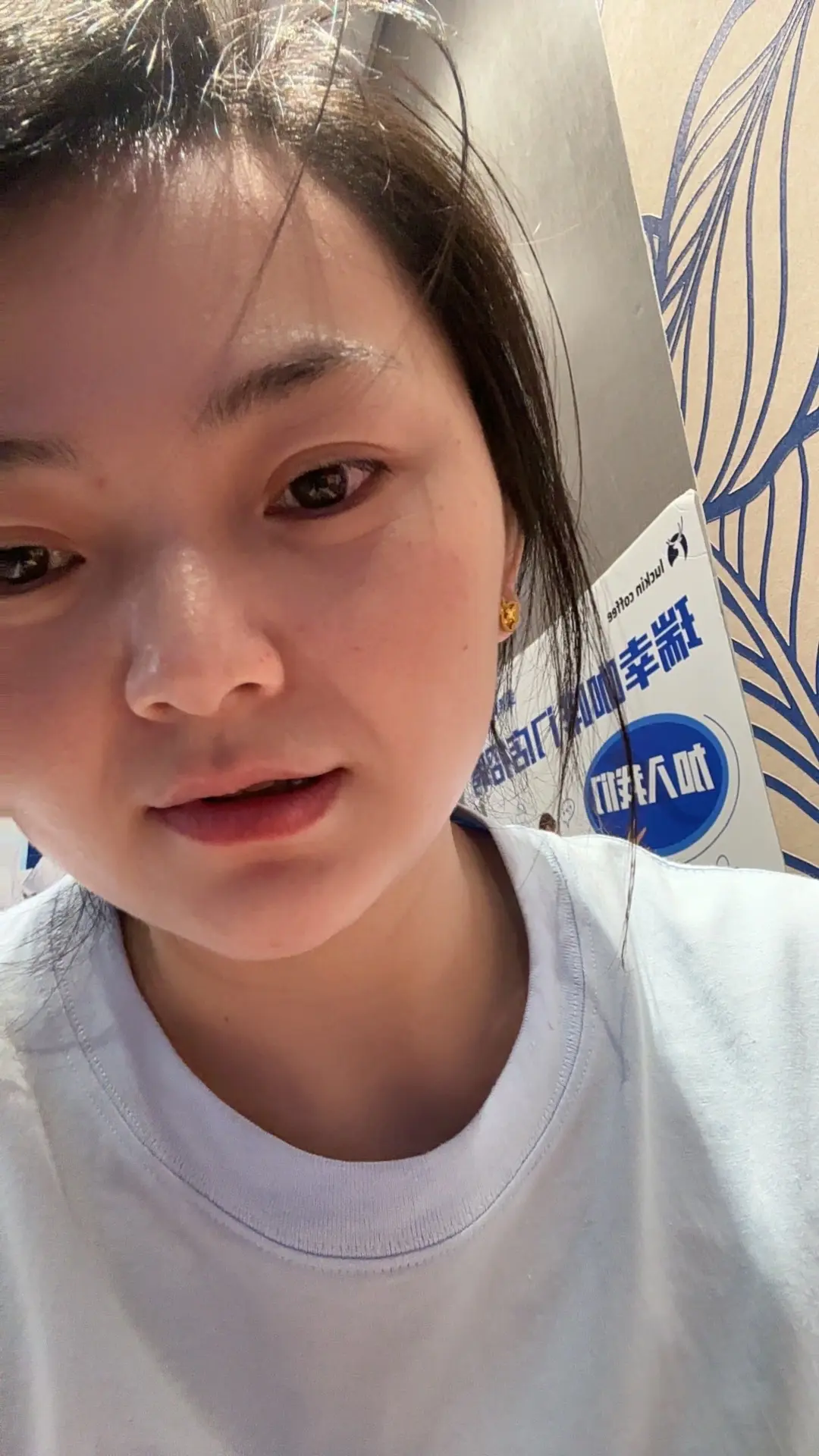 都说咖啡苦，咖啡哪有生活苦，人生，各有各的不足与烦恼，也各有各的活法与...