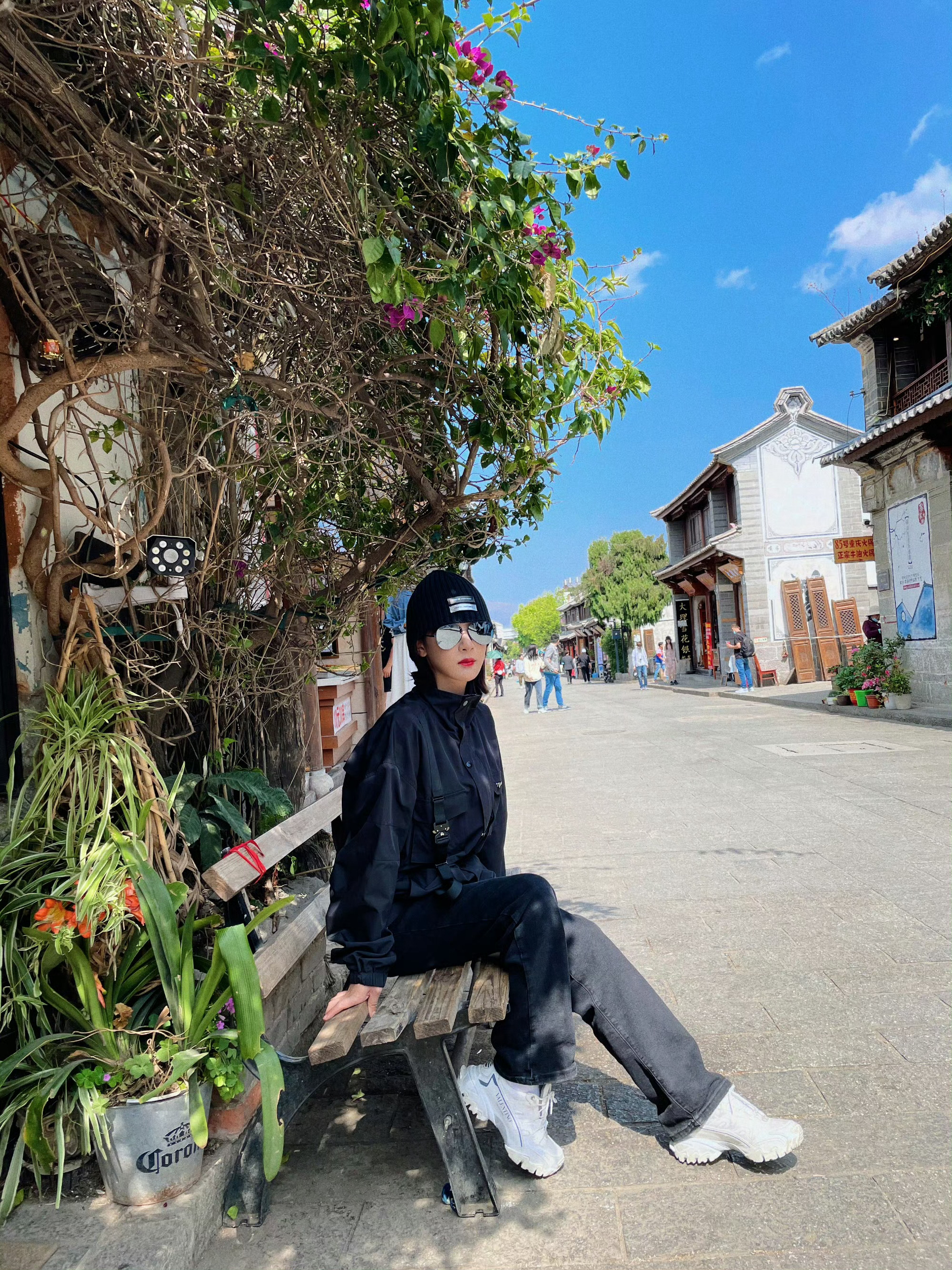 杨紫在2021年4月去过云南大理。今年杂志里说2026年的假期还是想去大理休假。