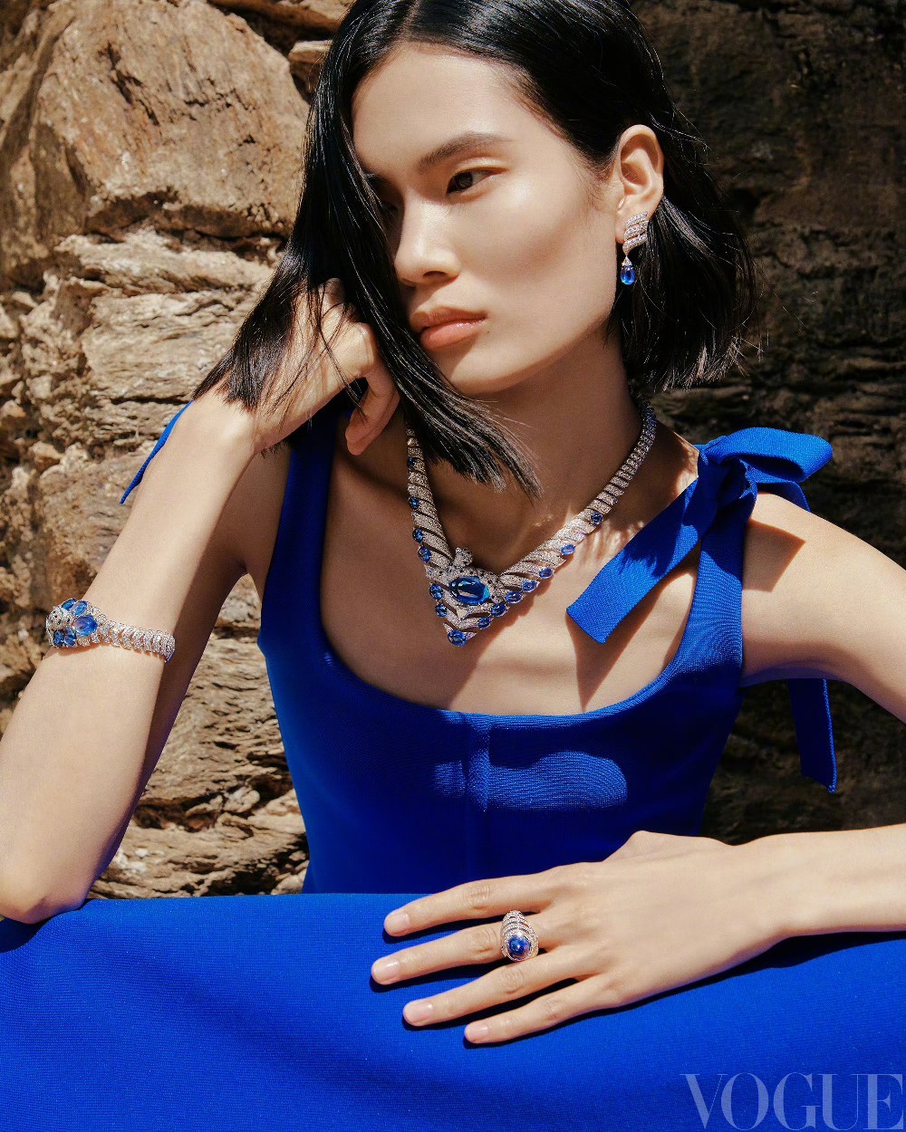 VOGUE七月号 摄影：Kim Sinae 造型：杨艺Yang Yi 模特：齐浩