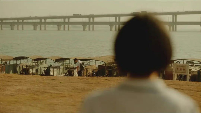 生活就是要你用拥有的那一二分的甜，去冲淡八九分的苦啊。——德卡先生的信箱 ​​​