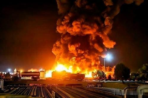 【萨德都拦不住？伊朗导弹暴击美以防空真相】

这一轮中东冲突，伊朗用一波波导弹，