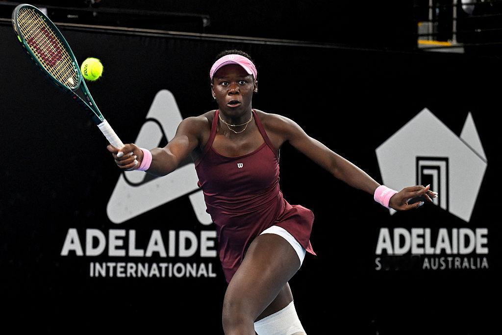 连下6局🔥WTA500阿德莱德站决赛，米拉·安德列娃开场0-3后连下6局，以6