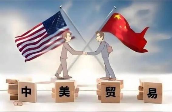 中国现在向美国投降还来得及！再晚就要‘跪着’了， 几年前中美贸易战，大家正咬牙坚