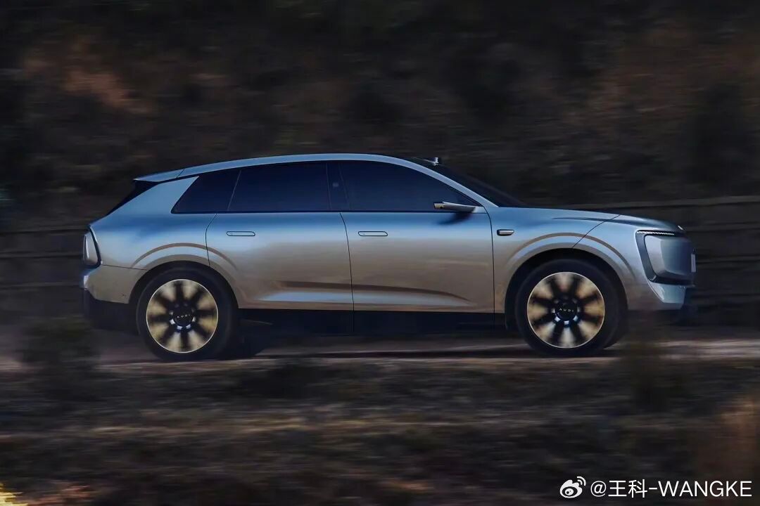 奥迪登顶亚洲山脊赛道最速SUV 奥迪E7X这次在“SUV劝退赛道”登顶确实有点东