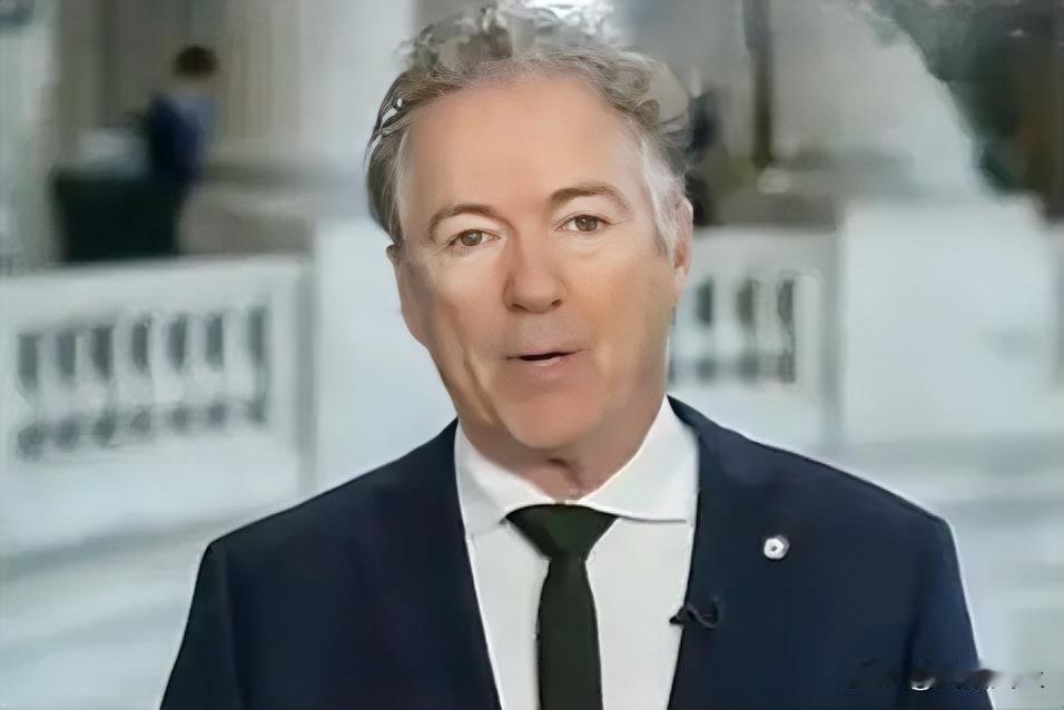 美国参议员兰德·保罗公开炮轰国会预算执行乱象:“去年通过的预算案计划支出4.8万