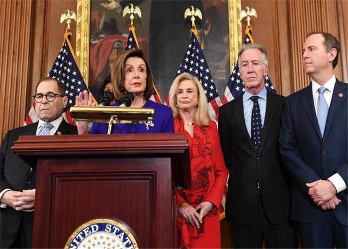 美国国会在战争权力上为何制约乏力美国宪法把宣战权给了国会，如今却成了总统的“独角