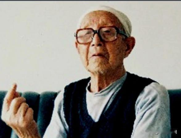 张小保：太行窑洞硬汉，以17民兵硬撼千余日伪军
 
张小保（1916—2006）
