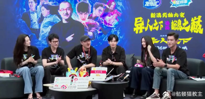 这部宣传片拍得真不错，导演用心了。宣传也做得很到位，值得一看！ ​​​