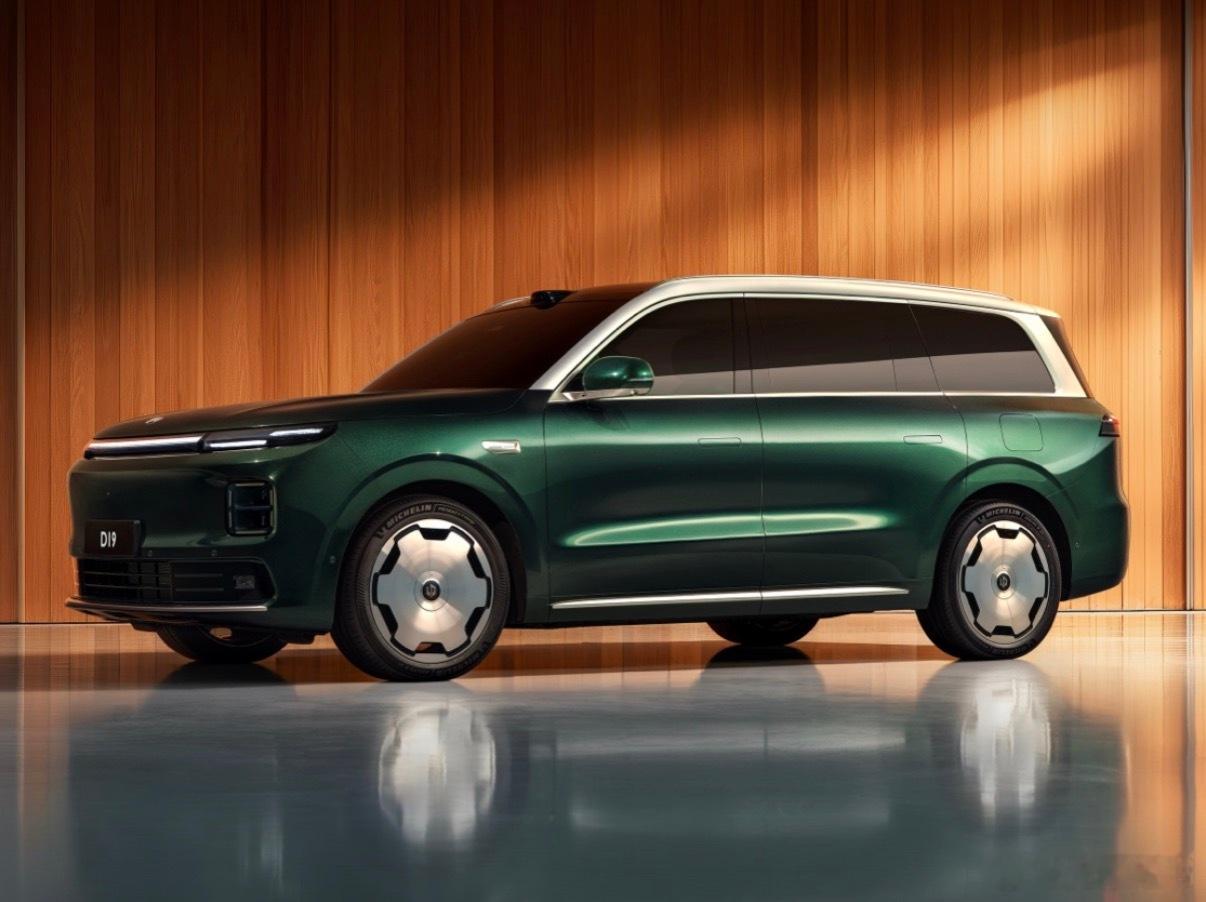 刚和零跑的朋友聊了聊，据说D19的价格会“吓你一跳”。我说：你们哪次不下我一跳？