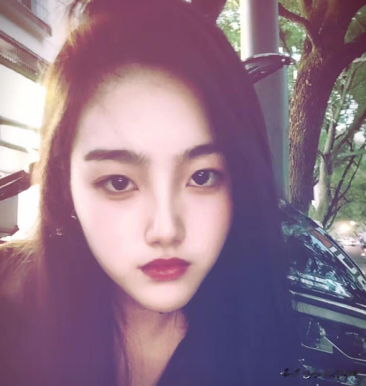 网恋有风险，大家要谨慎，我今天去网络奔现结果翻车了[捂脸]，美颜的作用太强了[震