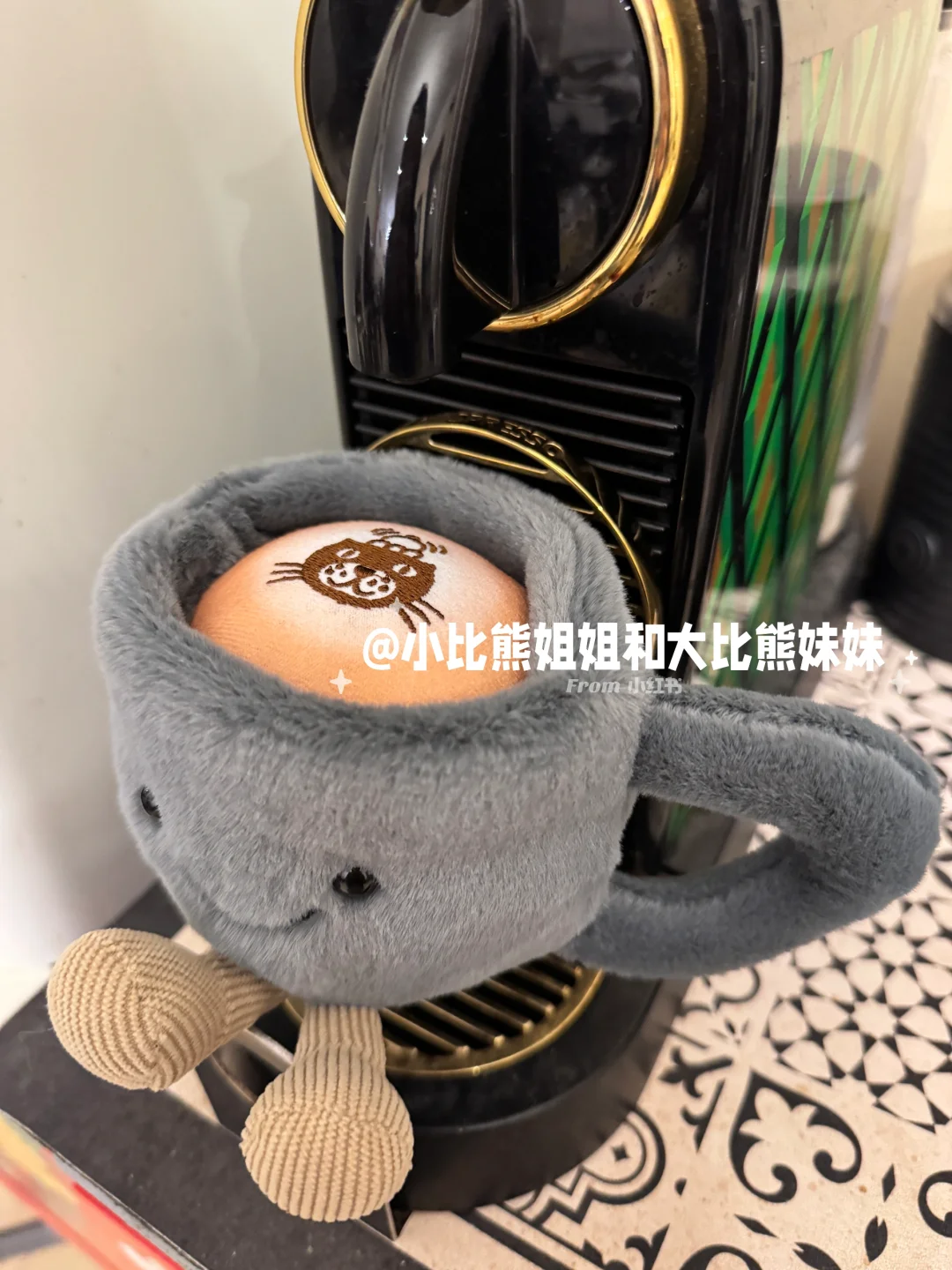 就喜欢不能吃又不能喝但能捕捉快乐的东西