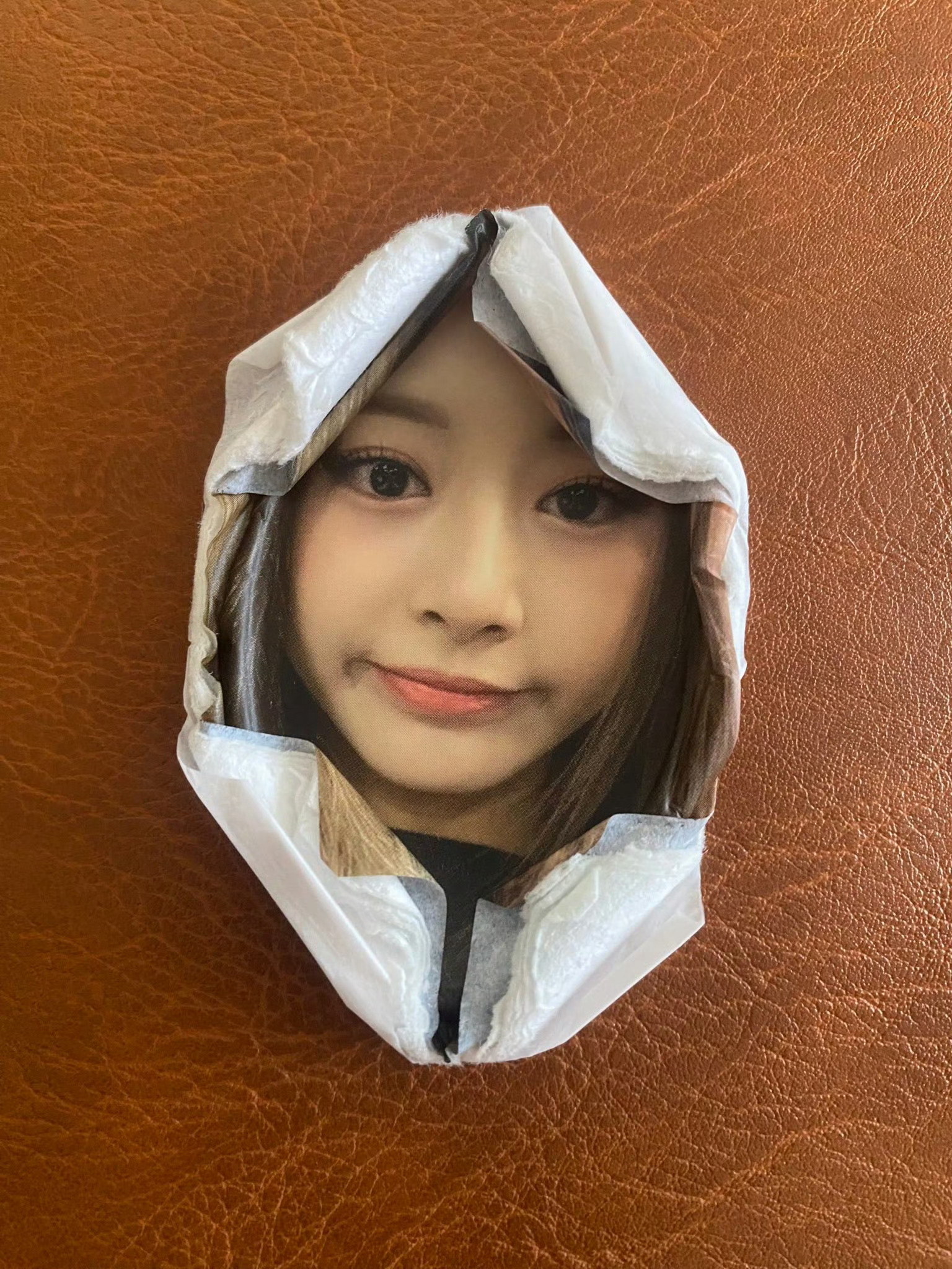 【周子瑜】不小心被粉丝洗了的小子瑜 有种好无奈的萌感 16岁刚出道的周子瑜 ​​