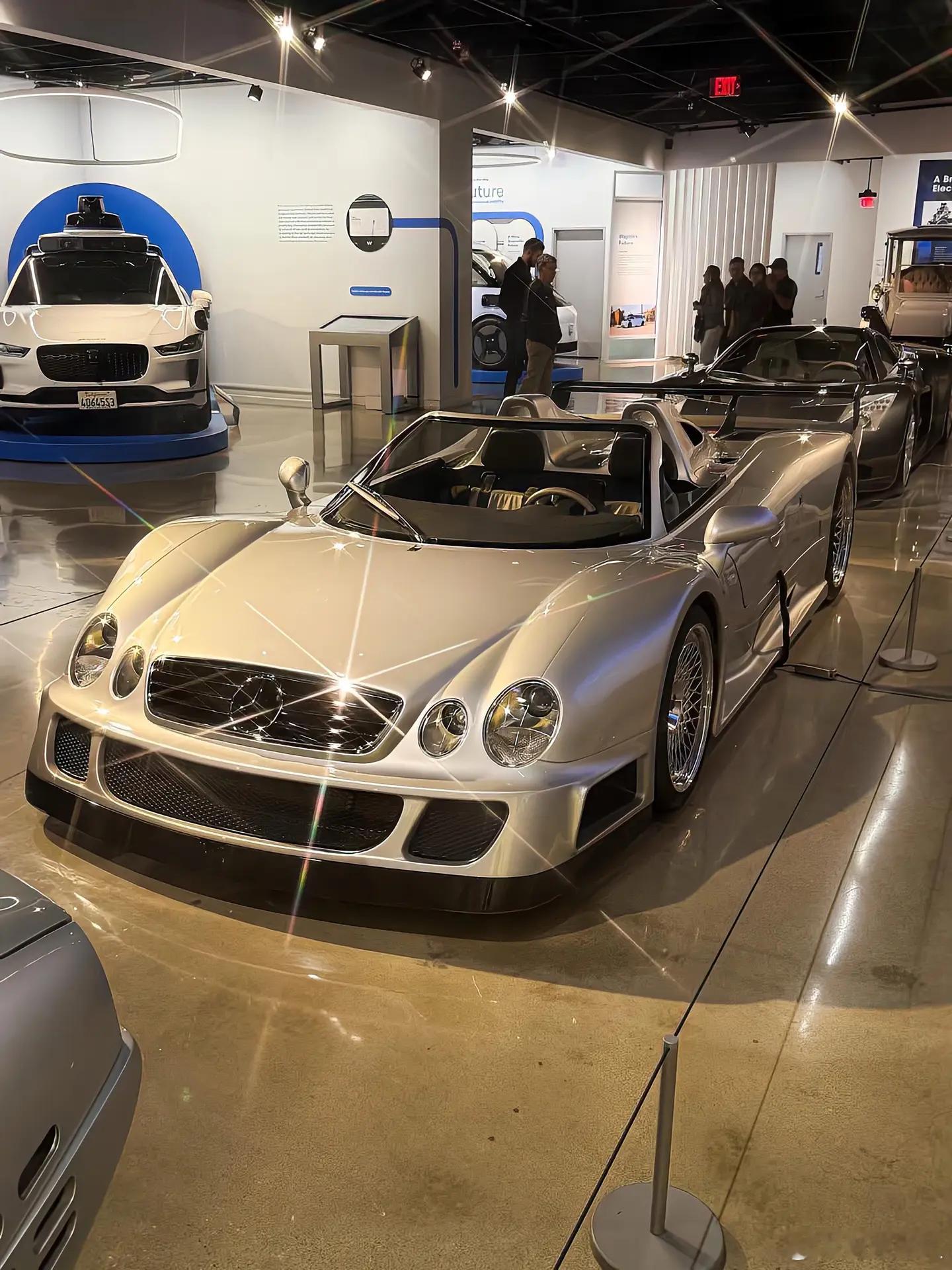 奔驰最贵量产车CLK GTR！1998年发售时以约154.762万美元的价格创下