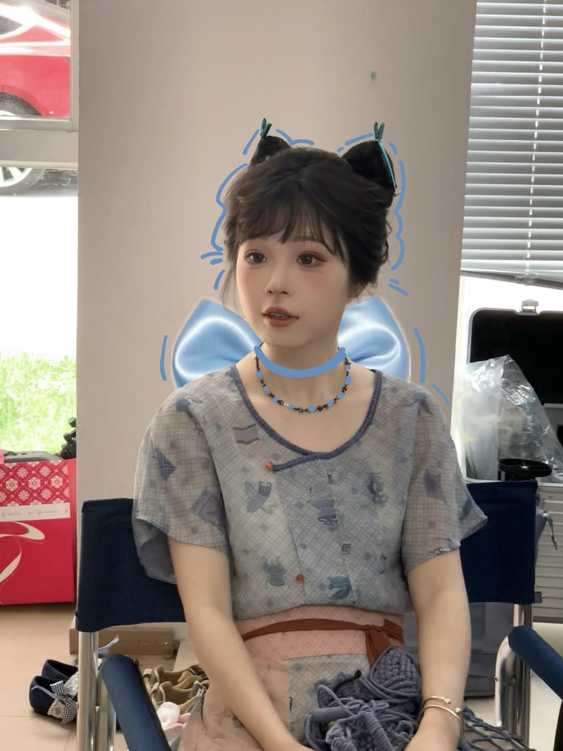 好大一颗喵喵头🐱