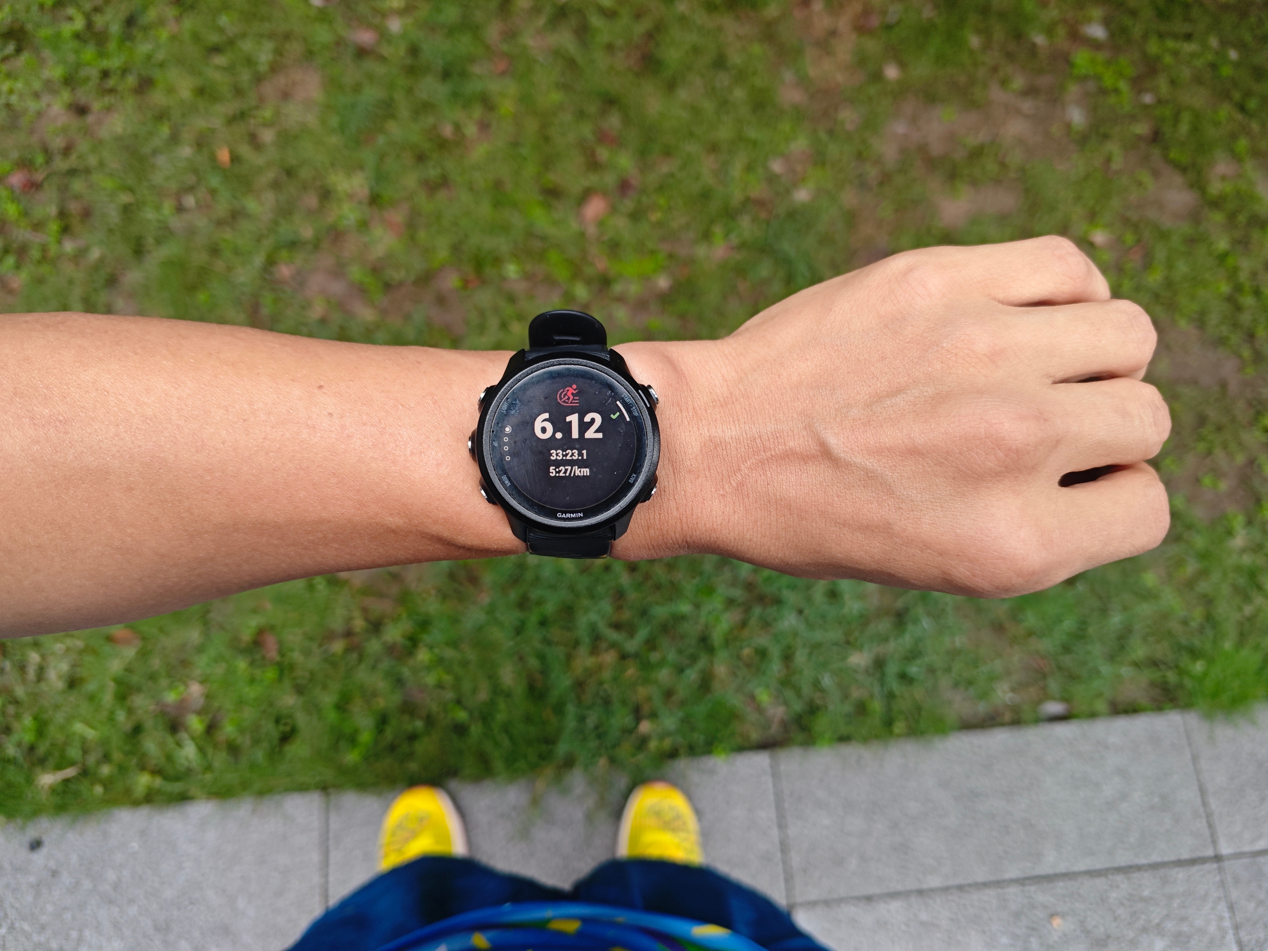 跑步，日期卡，6.12Km下雨后，跑起来舒服即刻开跑跑步坚持运动打卡跑步运动打卡