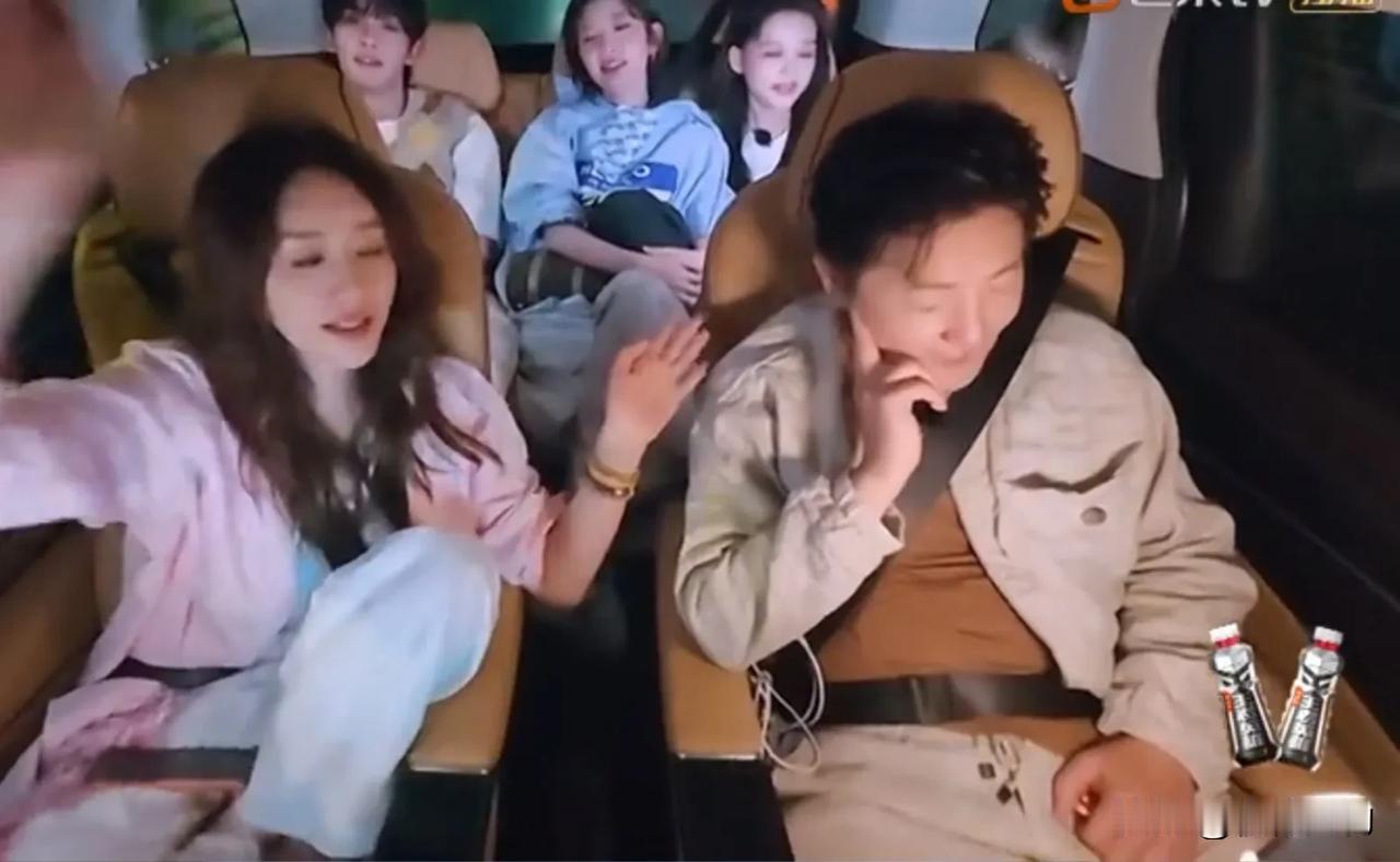 李小冉第一次公开聊离婚，说财产的事，为什么只愿意和郭京飞讲？郭京飞给出答案：我就