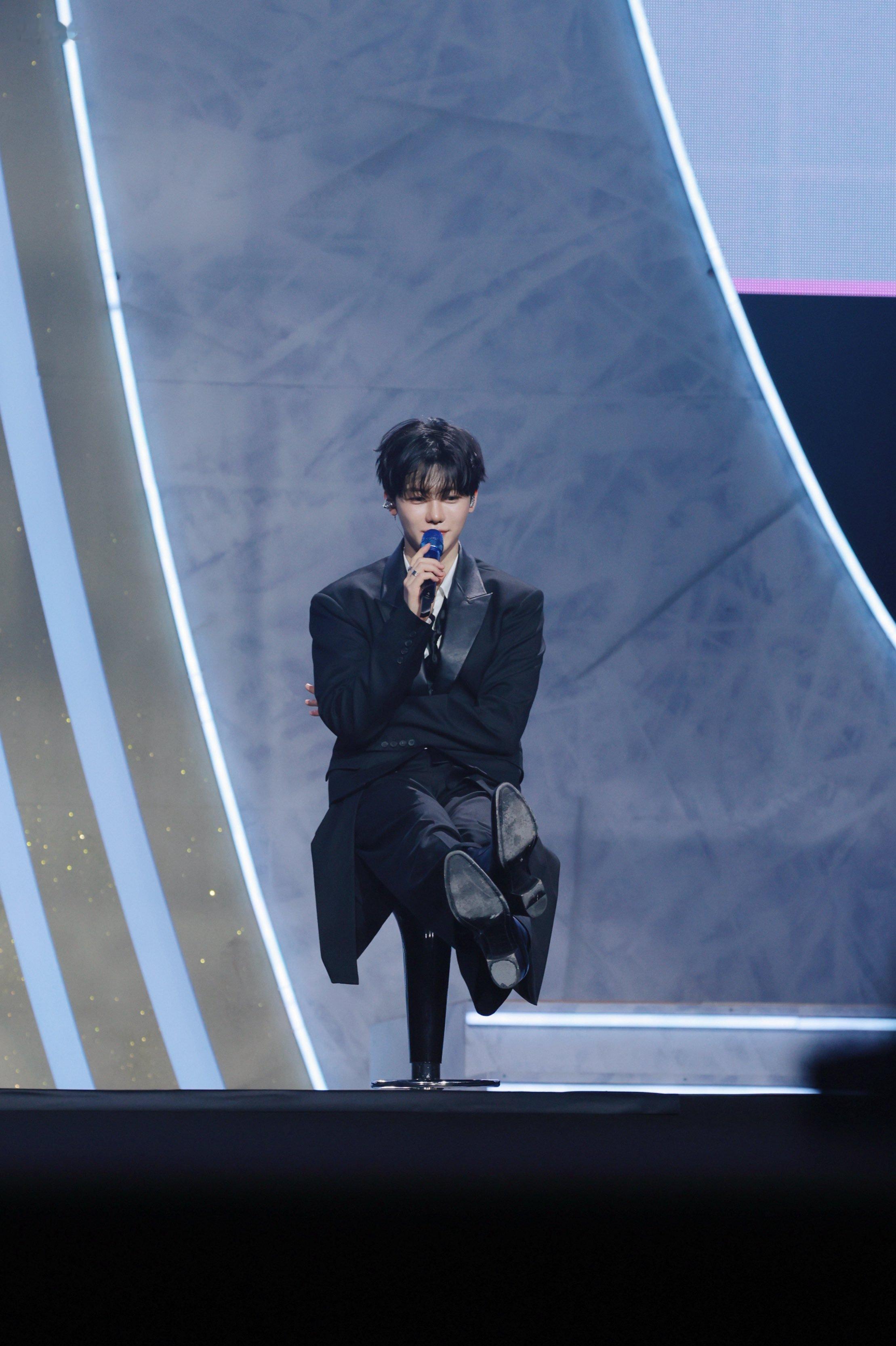 罗渽民 ©mymini813260613 DUALITY小不点 