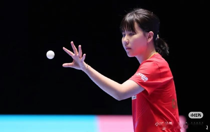 国乒五将晋级女单八强在2026年WTT新加坡大满贯女单1/8决赛中，孙颖莎、王曼