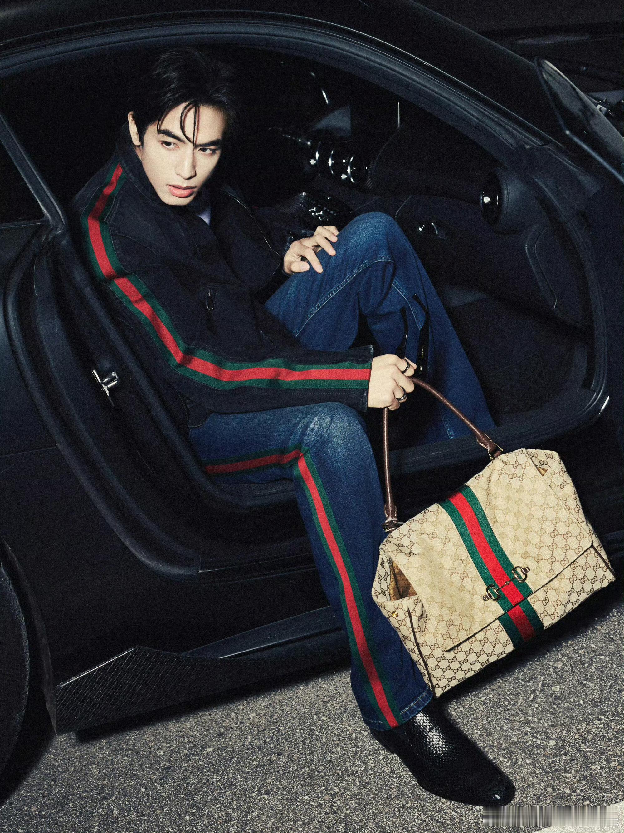 宋威龙张凌赫同款Gucci大片，get√到谁了？ 