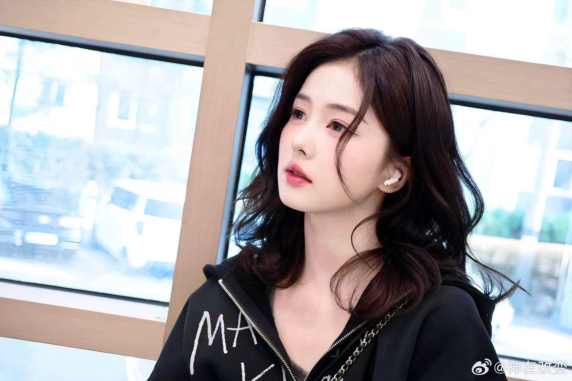 白鹿  这个鹿完全就是我女神来的！白鹿｜ 