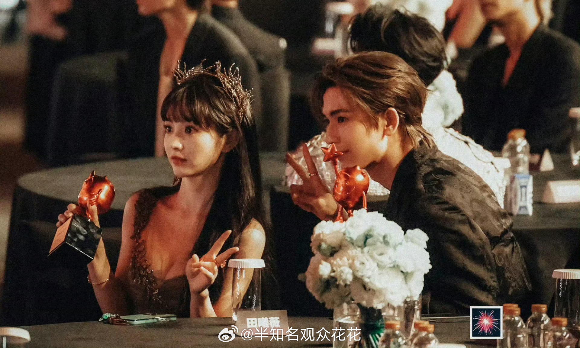 终于看到了张凌赫田曦薇尖叫之夜合照张凌赫田曦薇尖叫之夜合照发了