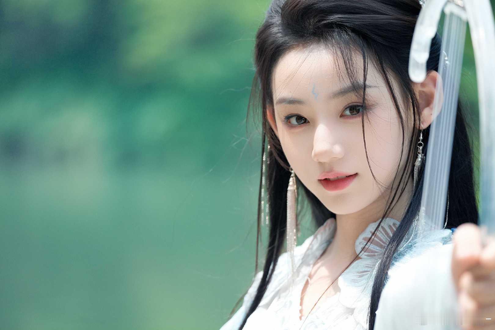 10后小花，幻视李沐宸、毛晓慧 ​​​
