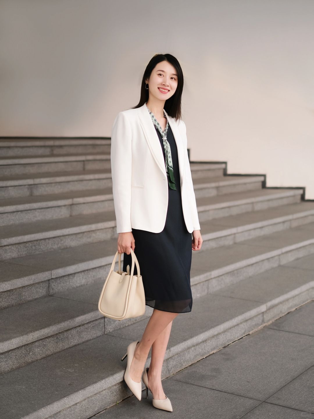 通勤OOTD｜开春也要优雅气质