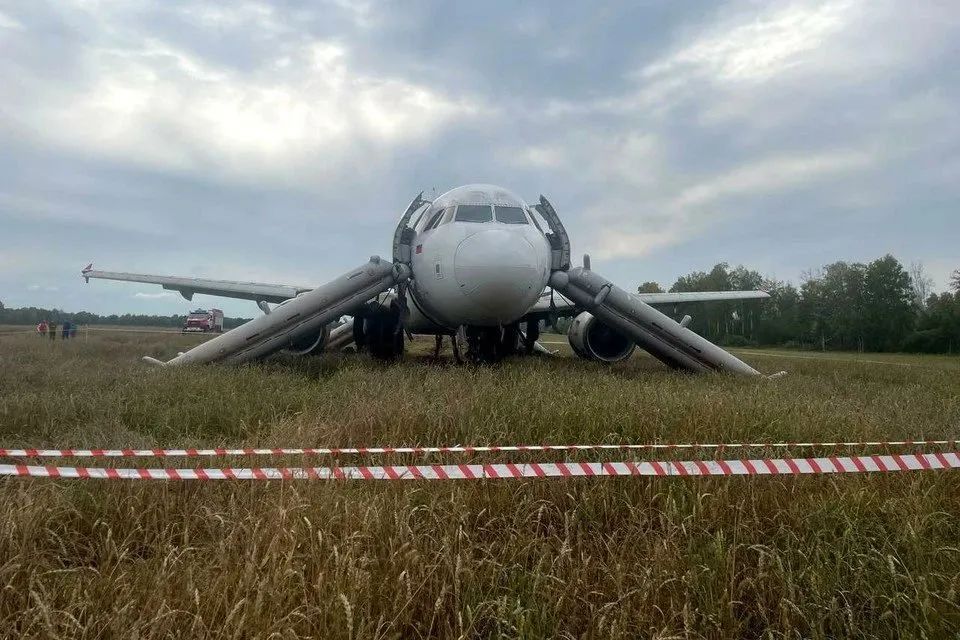 俄罗斯乌拉尔航空公司(Ural Airlines)一架空客A320飞机因为故障而