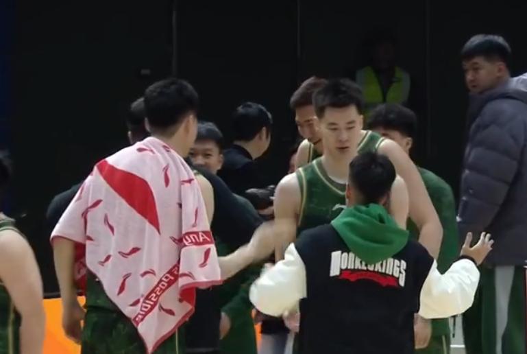 郭昊文28+8+8，同曦男篮逆转战胜浙江稠州取赛季第十胜！北京时间2026年3月