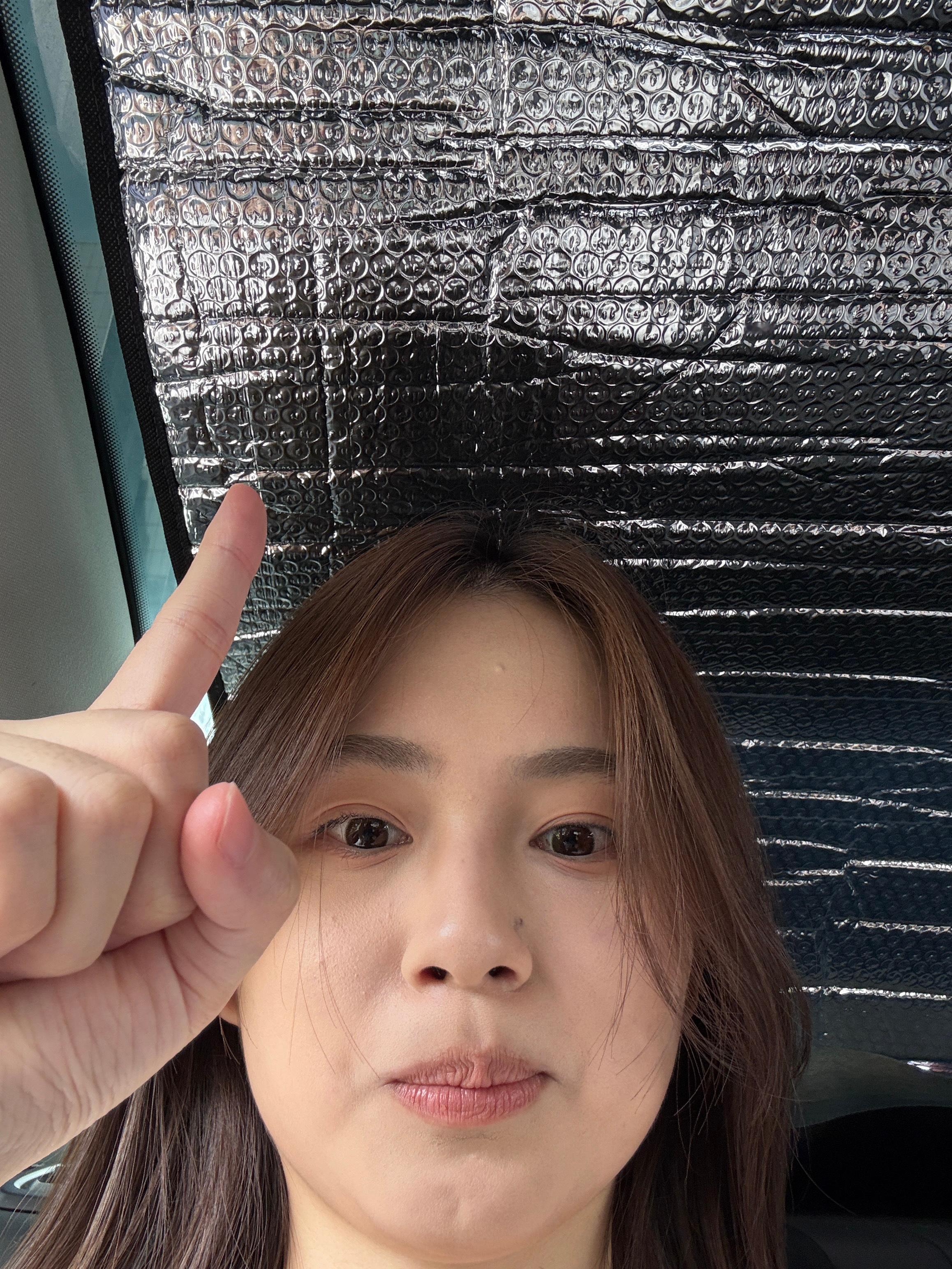 系统升级后感觉拍照终于变好看了[点赞][点赞][点赞]不会灰灰的了 甚至比liv