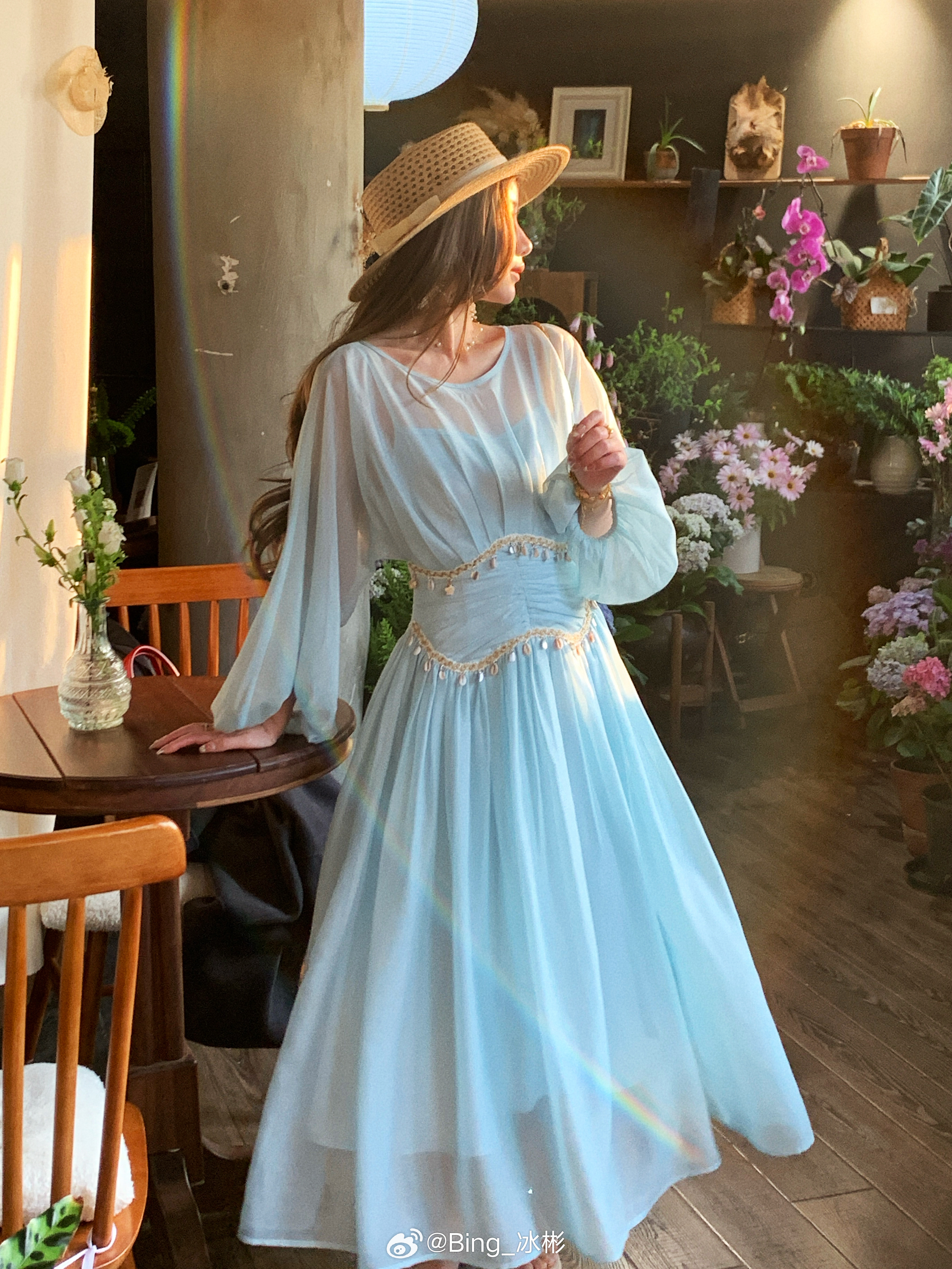 『赴一场蓝色大海的约』今晚应该开这个↓ ​​​