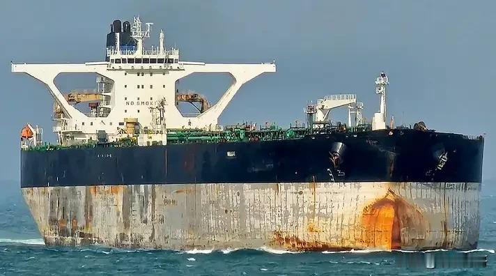 2025年1月7日，被美国海岸警卫队持续追踪近20天的贝拉1号油轮（后临时改俄罗