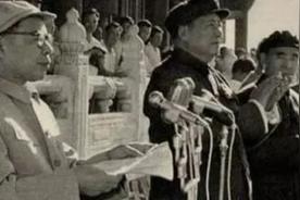 1949年新中国成立，中央人民政府设立6名副主席，为什么唯独手握顶级资历的周恩来