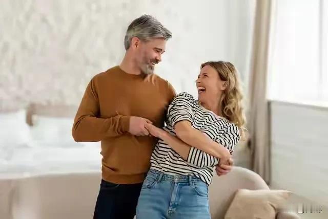 我自认为自己还算是个比较讲究之人，无论是身材及穿戴方面，还是在勤快和卫生等方面，