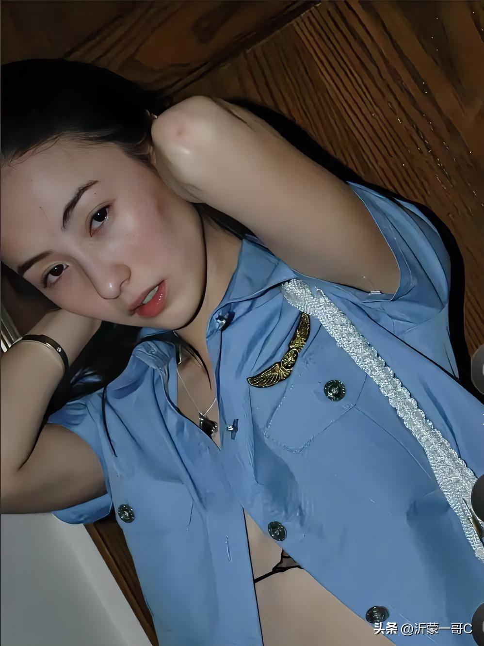 年轻时的港台明星，都是天花板级别的，这没的说，就是陈老师喜欢拍照，在那个年代陈老