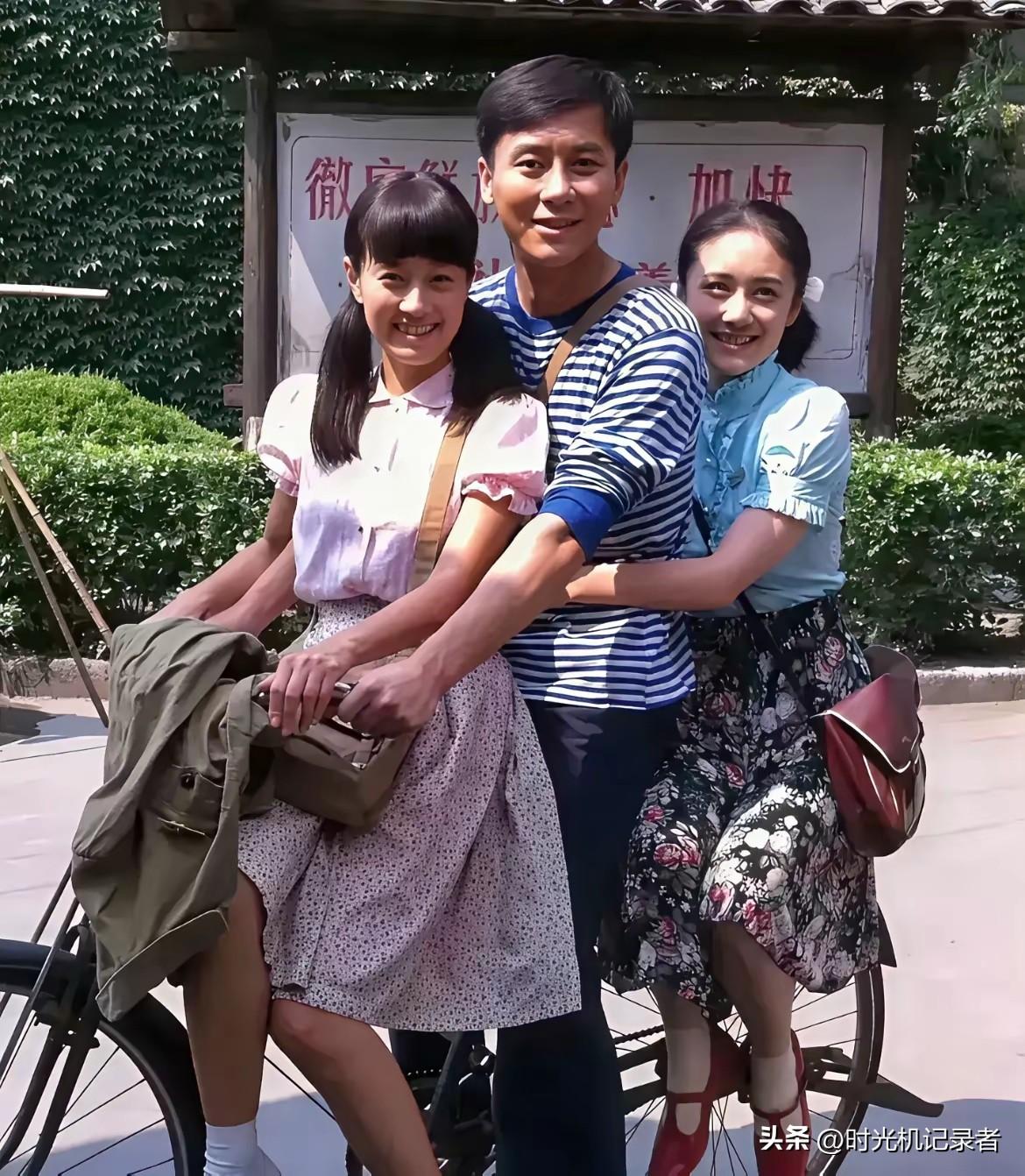 李晨也是有过风光时候的，那时候还没有被曝光石头男，李晨演戏真的不错，尤其年代剧，