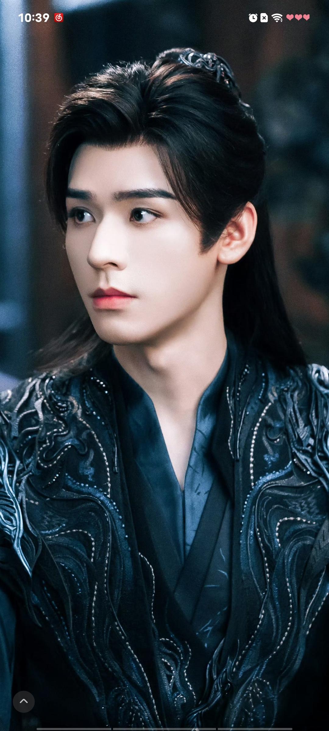 暗河传虽然一直在杀来杀去，但苏暮雨展现出来的那种【我不入地狱，谁入地狱...