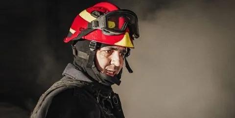 基辅深夜遇袭：俄军使用无人机和导弹发起组合攻击
 
深夜的基辅，防空警报刚划破夜