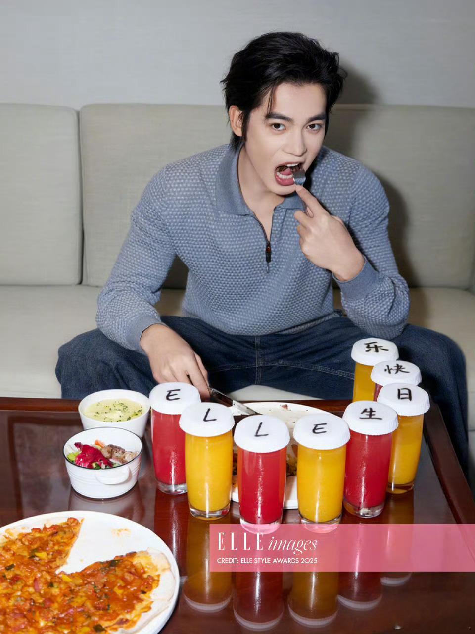 于适elle盛典造型于适elle盛典出图于适elle盛典造型，帅，[可怜] ​​