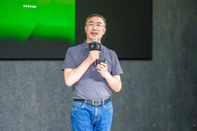 【零跑汽车发布划时代的四叶草电子电气架构】

不得不说，这是一场新名词极多的发布