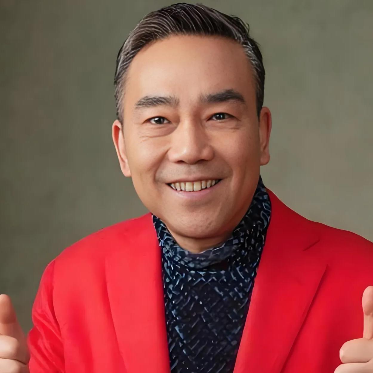相声演员杨议说，我们天津杨家，跟北京侯家关系非同一般，非常亲密，我父亲杨少华，当