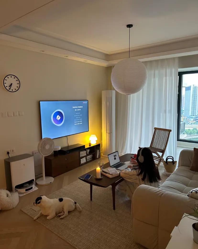 一个人的房间就这样布置吧生活就像加减法，
我们该学会去掉一些不重要的东西，添进能