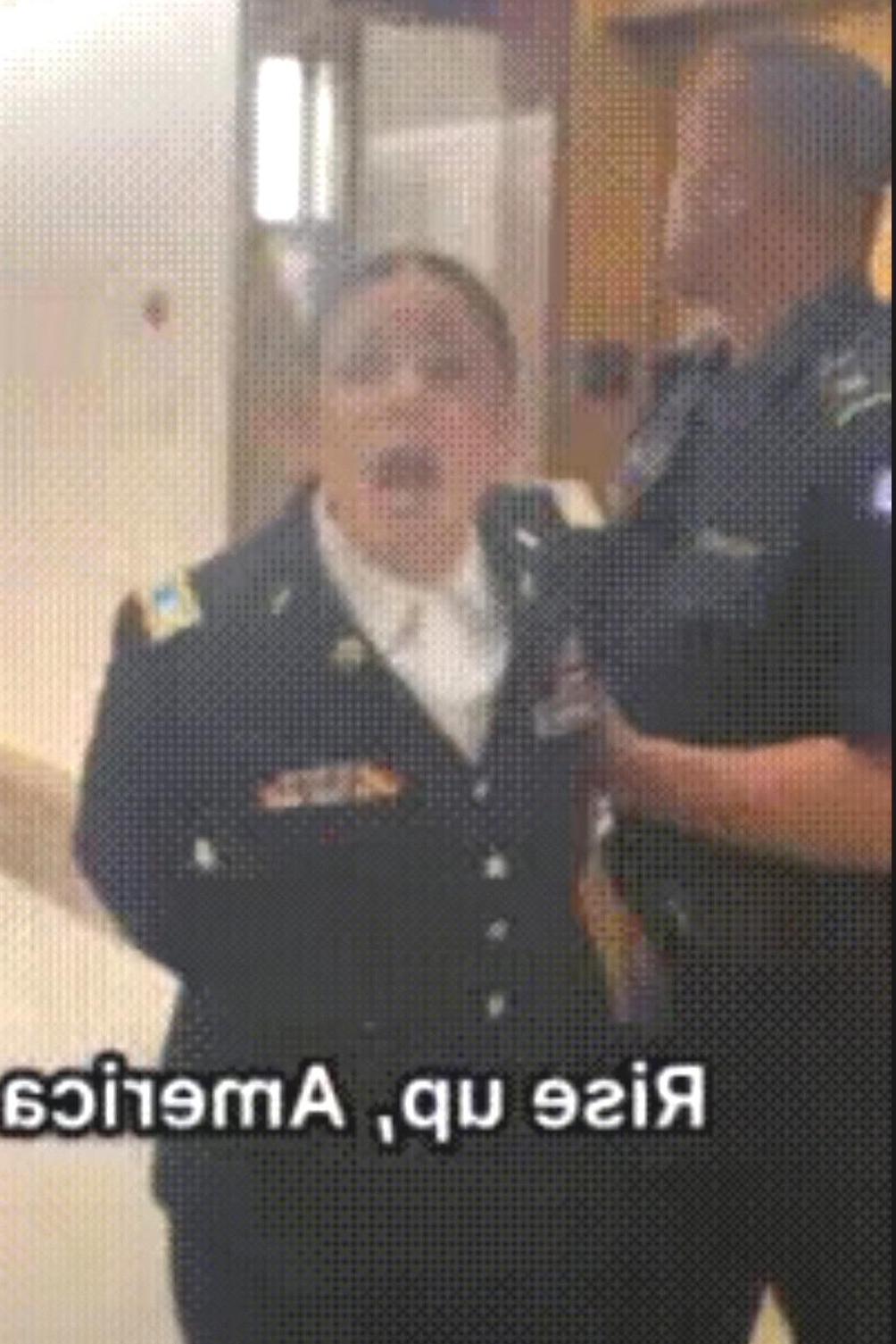 不可思议！
有人说：在美国你可以骂总统、骂议员，但你绝对不能骂犹太人！你如果公开