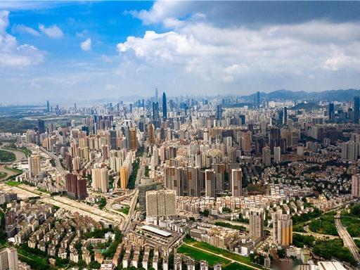 中国近几十年一路快速发展，背后的根本原因是什么？

这是我做国际时事内容以来，被