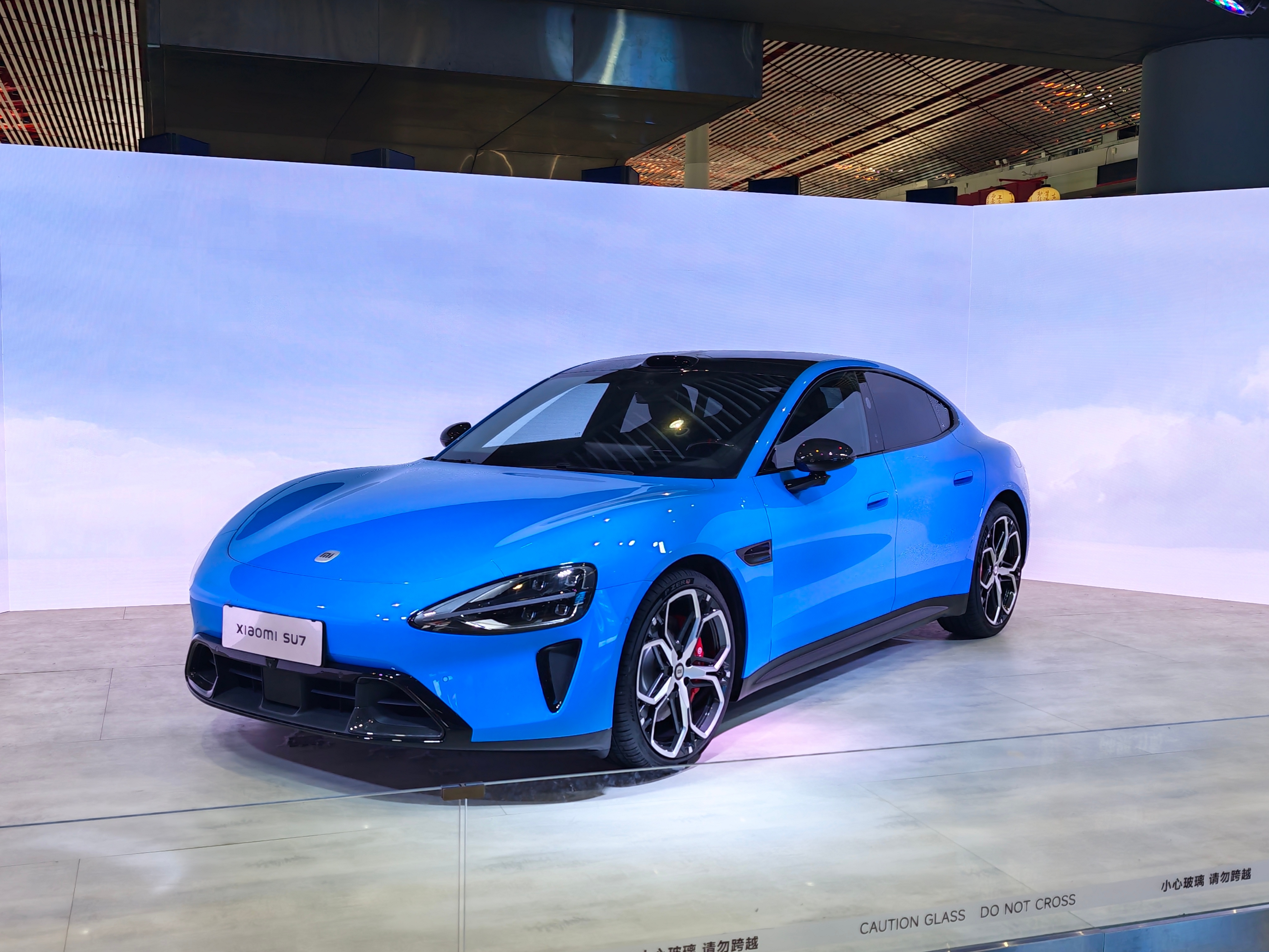小米汽车回应为何不公布大定数字看了小米SU7这次的回应，现在汽车圈流行的大定其实
