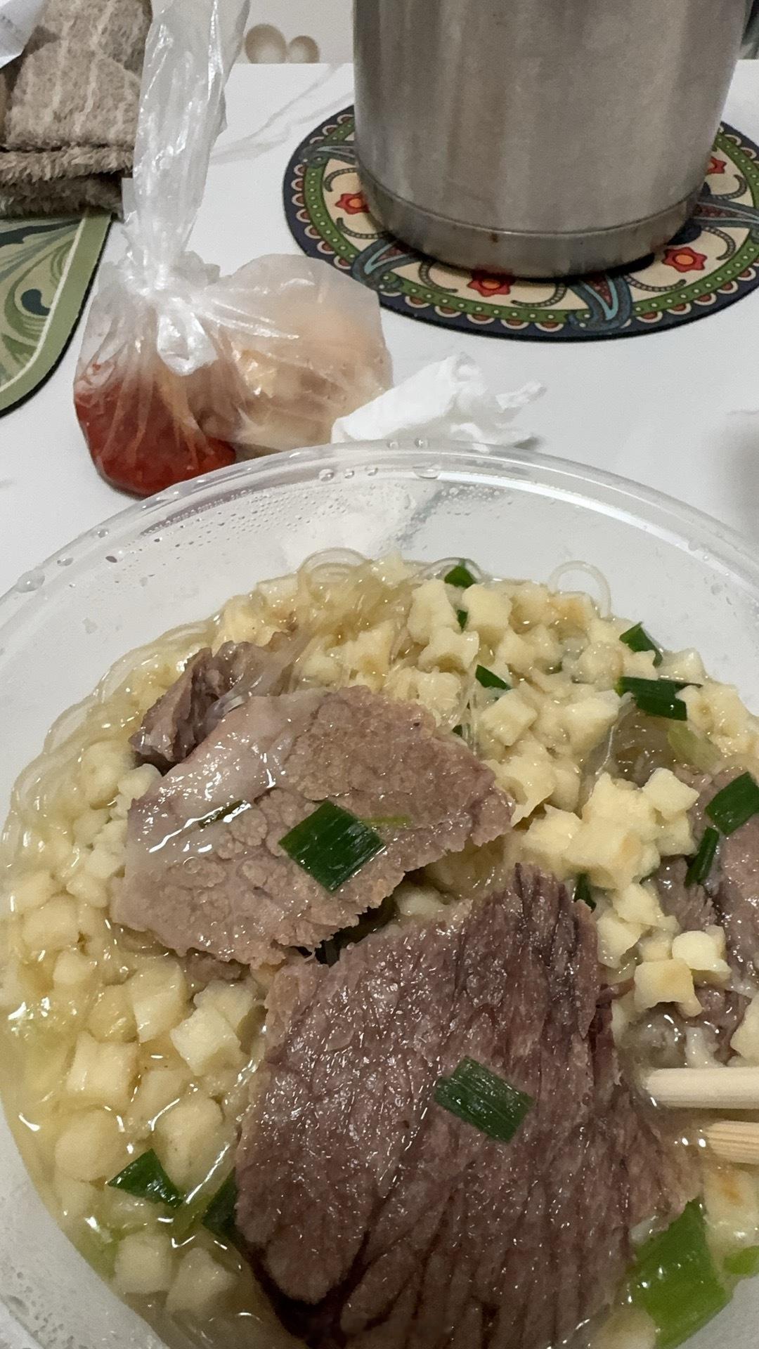 一碗泡馍就是陕西人的午饭 ​​​
